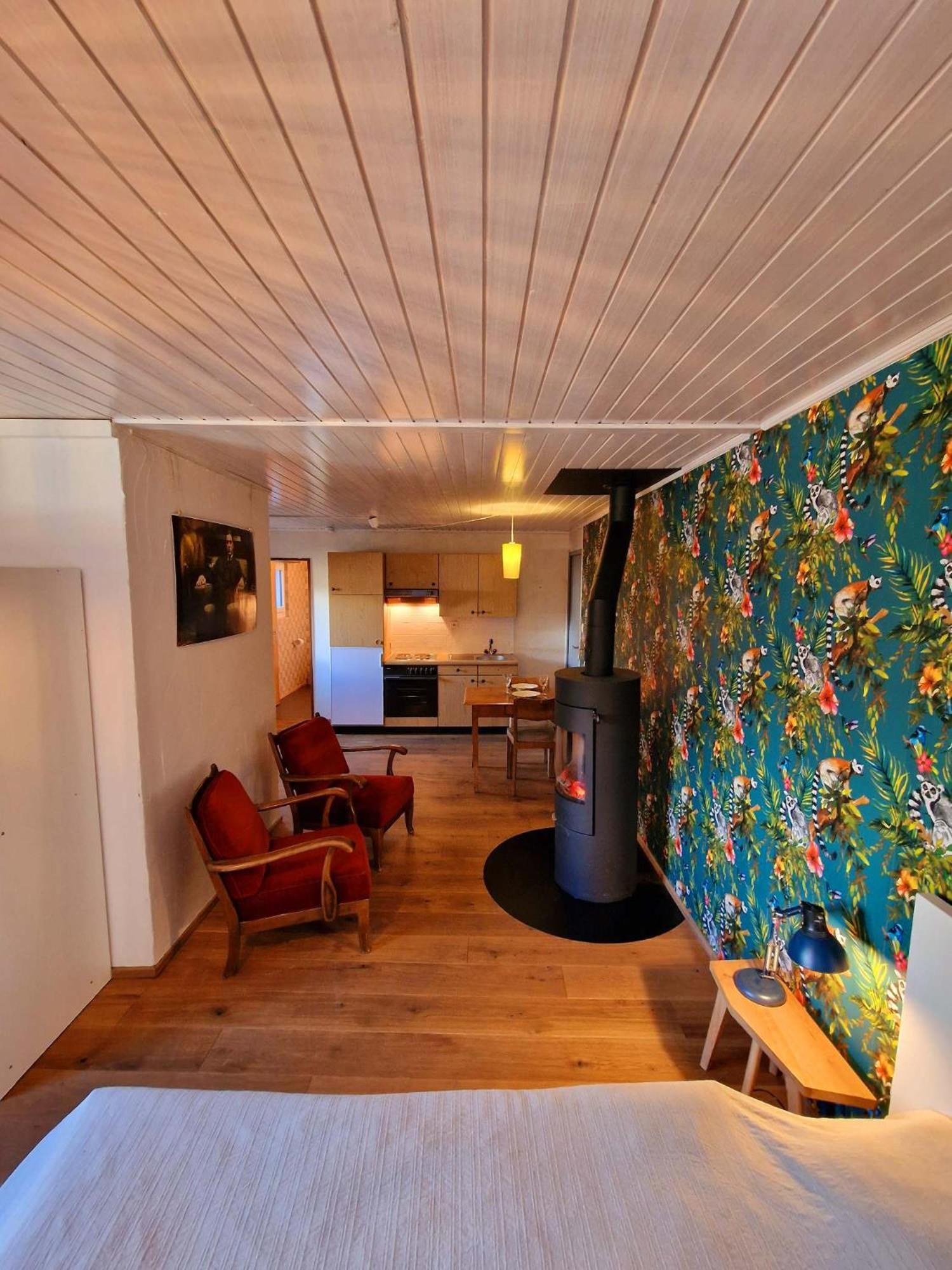 Kunstplanet Im Herzen Der Alpen Am Planetenweg Visp Exterior photo